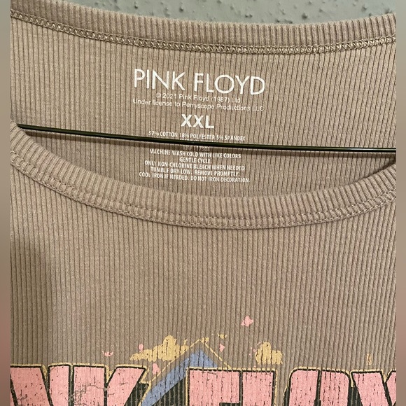 Women’s Pink Floyd ‘Live in New York’ Crop top Tank top. Size XXL. - Picture 3 of 4